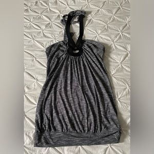 Black/Gray Windsor lose fit halter top, size small